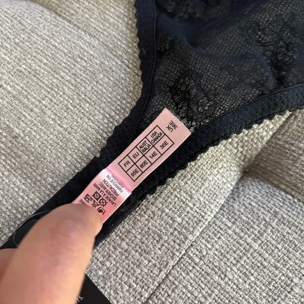 Agent Provocateur Love Black French Lace Full Cup Bra Size 36E